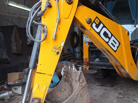 2011 JCB 3CX, 6400000 рублей - вид 4