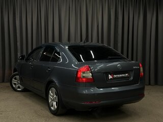 2011 Skoda Octavia II (A5) Рестайлинг, серый, 649999 рублей, вид 5