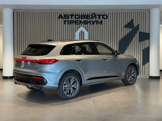 2026 Audi Q5 L III (GU), серебристый, 6500000 рублей, вид 2