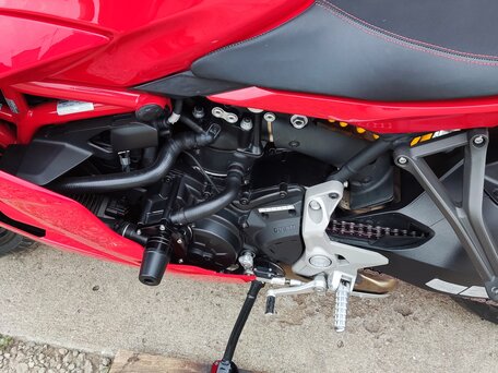2017 Ducati Supersport, красный, 899000 рублей, вид 5