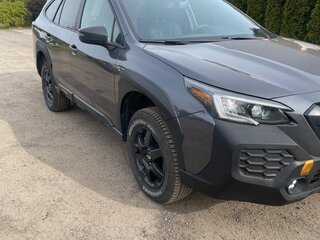 2023 Subaru Outback Wilderness VI Рестайлинг, серый, 4220000 рублей, вид 3