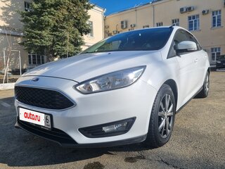 2017 Ford Focus III Рестайлинг, белый, 1500000 рублей, вид 2