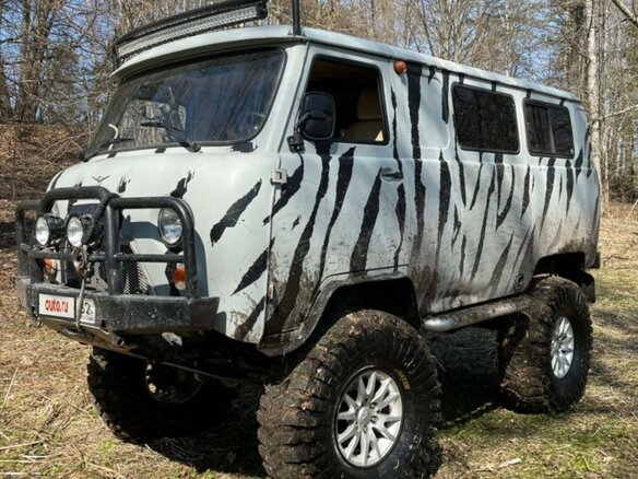 1994 УАЗ 3962, серебристый, 2000000 рублей