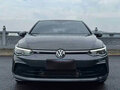 2023 Volkswagen Golf VIII, чёрный, 1860000 рублей - вид 1