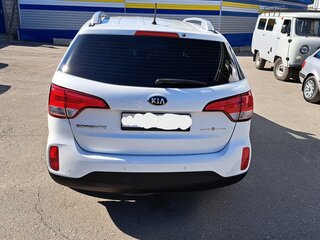 2014 Kia Sorento II Рестайлинг, белый, 1550000 рублей, вид 4
