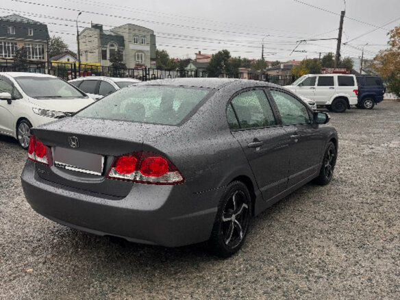 2009 Honda Civic VIII Рестайлинг, серый, 820000 рублей - вид 3