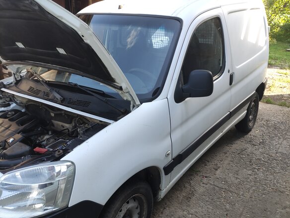 2008 Peugeot Partner, белый, 400000 рублей - вид 8