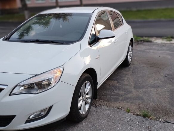 2011 Opel Astra J, белый, 650000 рублей - вид 23
