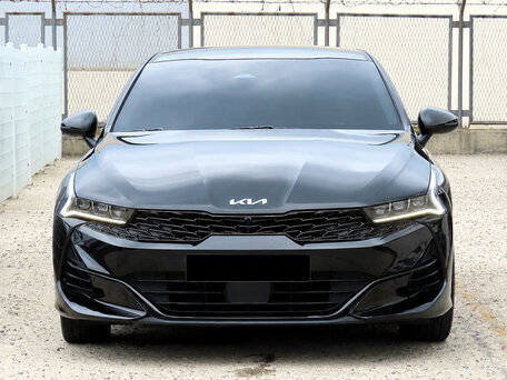 2022 Kia K5 III, чёрный, 2320000 рублей, вид 2