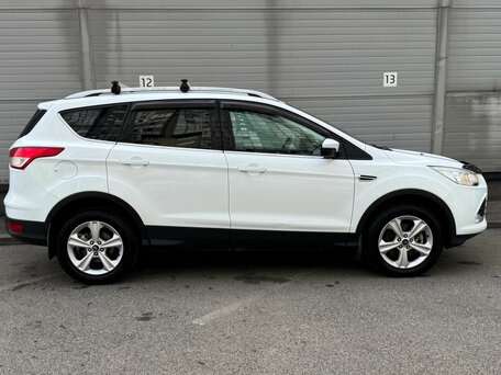 2016 Ford Kuga II, белый, 929000 рублей, вид 4