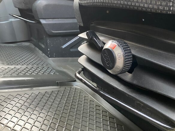 2008 Mercedes-Benz Sprinter, серый, 1670000 рублей - вид 4