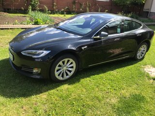 2018 Tesla Model S 75D I Рестайлинг, чёрный, 1779030 рублей, вид 4