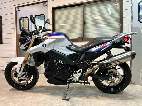2016 BMW F 800 R, белый, 695000 рублей, вид 1