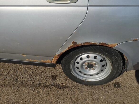 2010 Lada (ВАЗ) Priora I, серебристый, 210000 рублей - вид 3