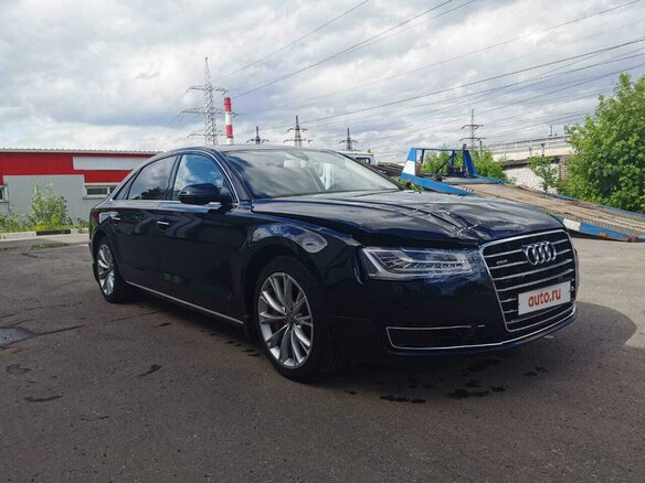 2016 Audi A8 Long III (D4) Рестайлинг, чёрный - вид 2