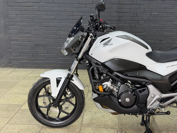 2016 Honda NC 750S, белый, 695000 рублей - вид 13