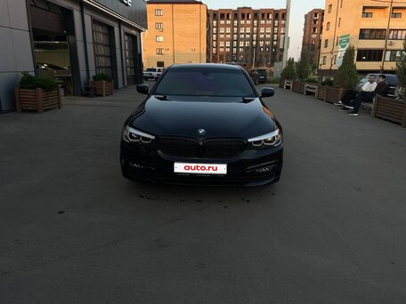 2017 BMW 5 серии 530d xDrive VII (G30/G31/G38), чёрный, 3700000 рублей, вид 1