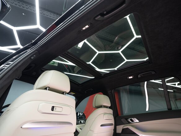 2023 BMW X7 40d I (G07) Рестайлинг, чёрный, 15890000 рублей - вид 23