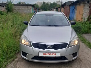 2011 Kia Ceed I Рестайлинг, серебристый, 780000 рублей, вид 2