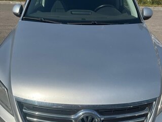 2010 Volkswagen Tiguan I, серебристый, 1000000 рублей, вид 2
