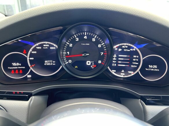 2021 Porsche Cayenne III, серый, 7390000 рублей - вид 21