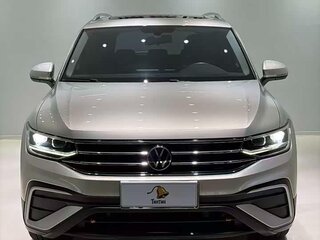 2023 Volkswagen Tiguan L II Рестайлинг (China Market), серебристый, 2130000 рублей, вид 2