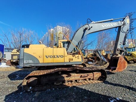 2013 Volvo EC, жёлтый, 2664480 рублей, вид 1