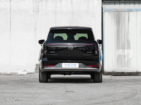2026 GAC Trumpchi S7 I Рестайлинг, чёрный, 4490000 рублей, вид 4