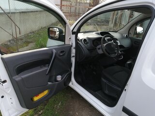 2012 Renault Kangoo II, белый, 935000 рублей, вид 5