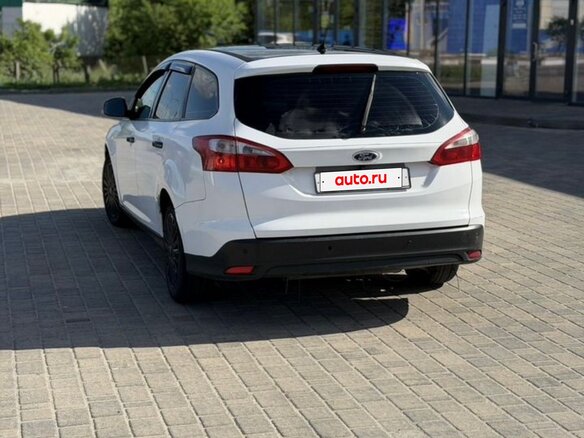 2013 Ford Focus III, белый, 500000 рублей - вид 2