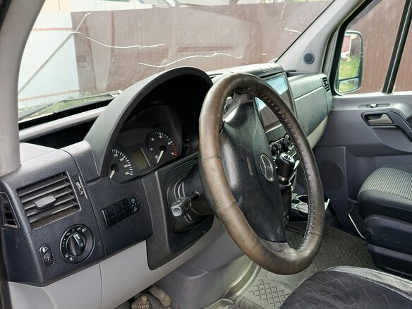 2008 Mercedes-Benz Sprinter, серебристый, 2100000 рублей - вид 18