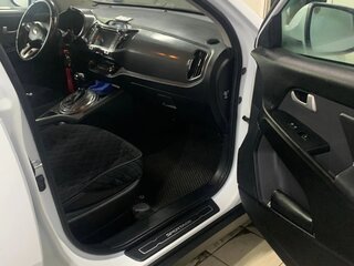 2013 Kia Sportage III, белый, 1200000 рублей, вид 5