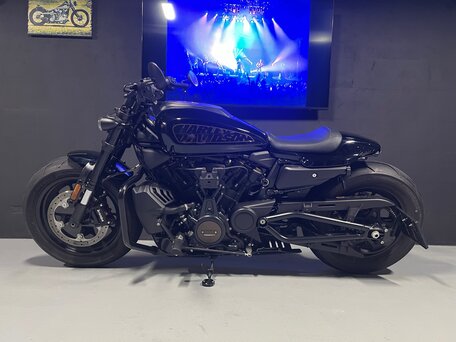 2022 Harley-Davidson Sportster S, чёрный, 1250000 рублей, вид 5