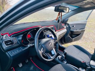 2012 Kia Rio 5-speed III, серый, 920000 рублей, вид 5