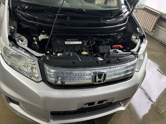 2012 Honda Freed Spike I Рестайлинг, серебристый, 1030000 рублей - вид 10