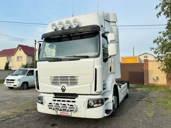 2012 Renault Premium, белый, 3700000 рублей - вид 2