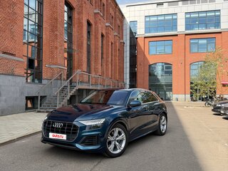 2021 Audi Q8 55 TFSI I (4M), синий, 7950000 рублей, вид 2