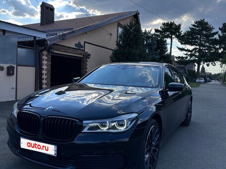 2017 BMW 7 серии Long 730Ld xDrive VI (G11/G12), чёрный, 2930000 рублей, вид 1