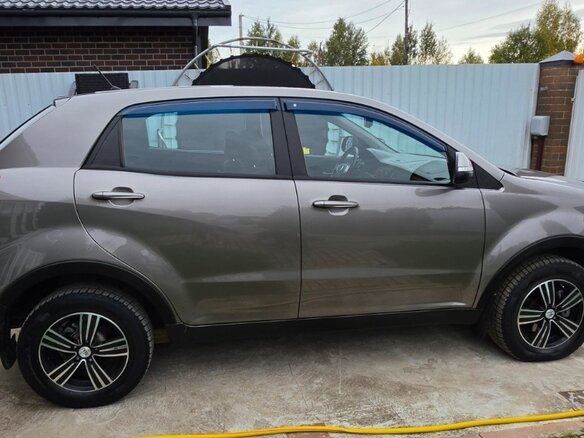 2011 SsangYong Actyon II, серый, 965000 рублей - вид 2