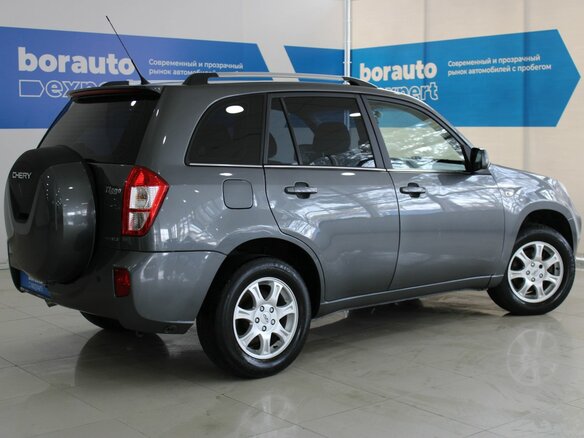 2015 Chery Tiggo (T11) I Рестайлинг (FL), серый - вид 1