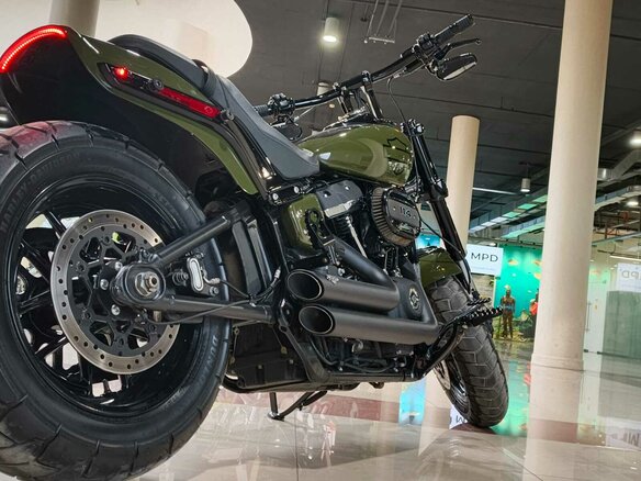 2022 Harley-Davidson Fat Bob, зелёный - вид 9