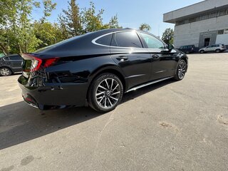 2022 Hyundai Sonata VIII (DN8), чёрный, 3500000 рублей, вид 5