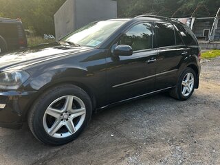 2006 Mercedes-Benz M-Класс 350 II (W164), чёрный, 1500000 рублей, вид 5