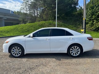 2010 Toyota Camry VI (XV40) Рестайлинг, белый, 1590000 рублей, вид 2
