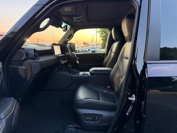2026 Toyota Land Cruiser Prado 250 Series, чёрный, 7500000 рублей - вид 34