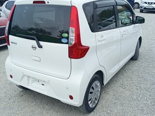 2018 Nissan Dayz I Рестайлинг, белый, 895000 рублей, вид 4