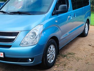 2009 Hyundai Grand Starex I, голубой, 1450000 рублей, вид 1