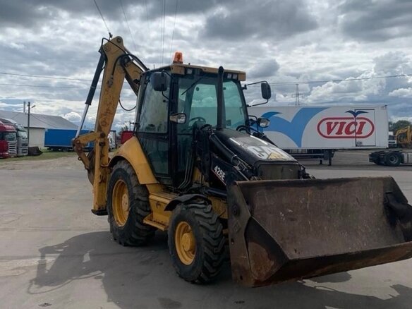2007 Caterpillar 428, 3000000 рублей - вид 4