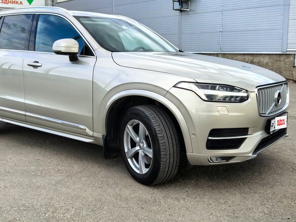 2017 Volvo XC90 II, бежевый, 3550000 рублей - вид 18