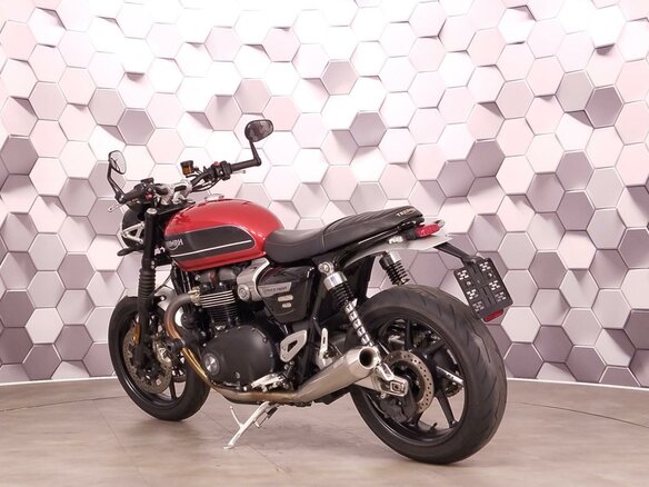 2020 Triumph Speed Twin, красный, 817000 рублей - вид 7